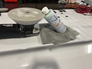 how to choose the right buffing compound for your boat